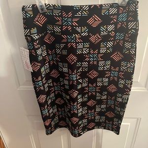 LuLaRoe Cassie